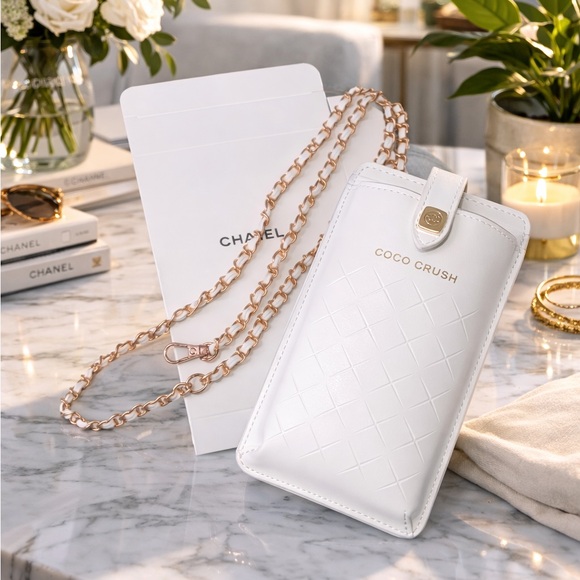 CHANEL Handbags - CHANEL Coco Crush White Crossbody Phone Pouch with Gold Chain